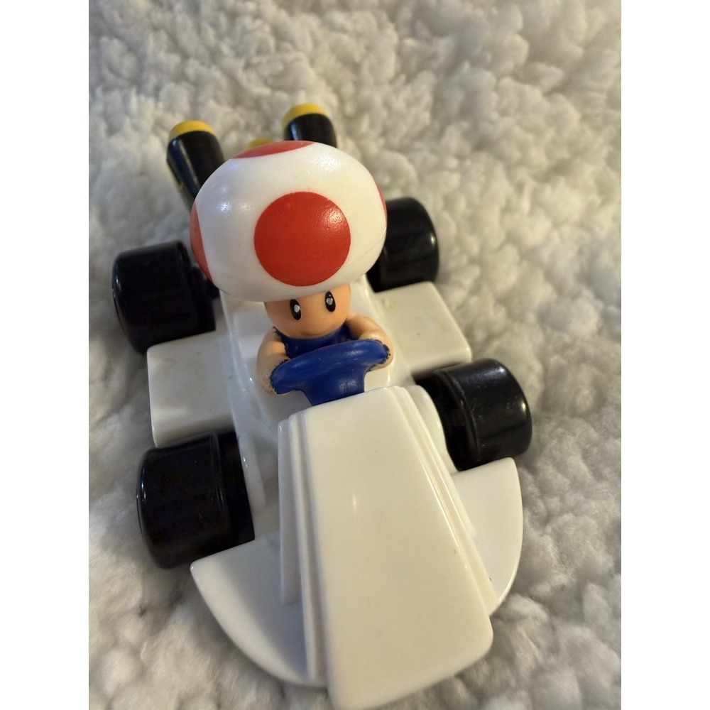 2022 McDonald's Happy Meal Toy Sealed SUPER MARIO BROS Movie‎ #2 Toad Kart